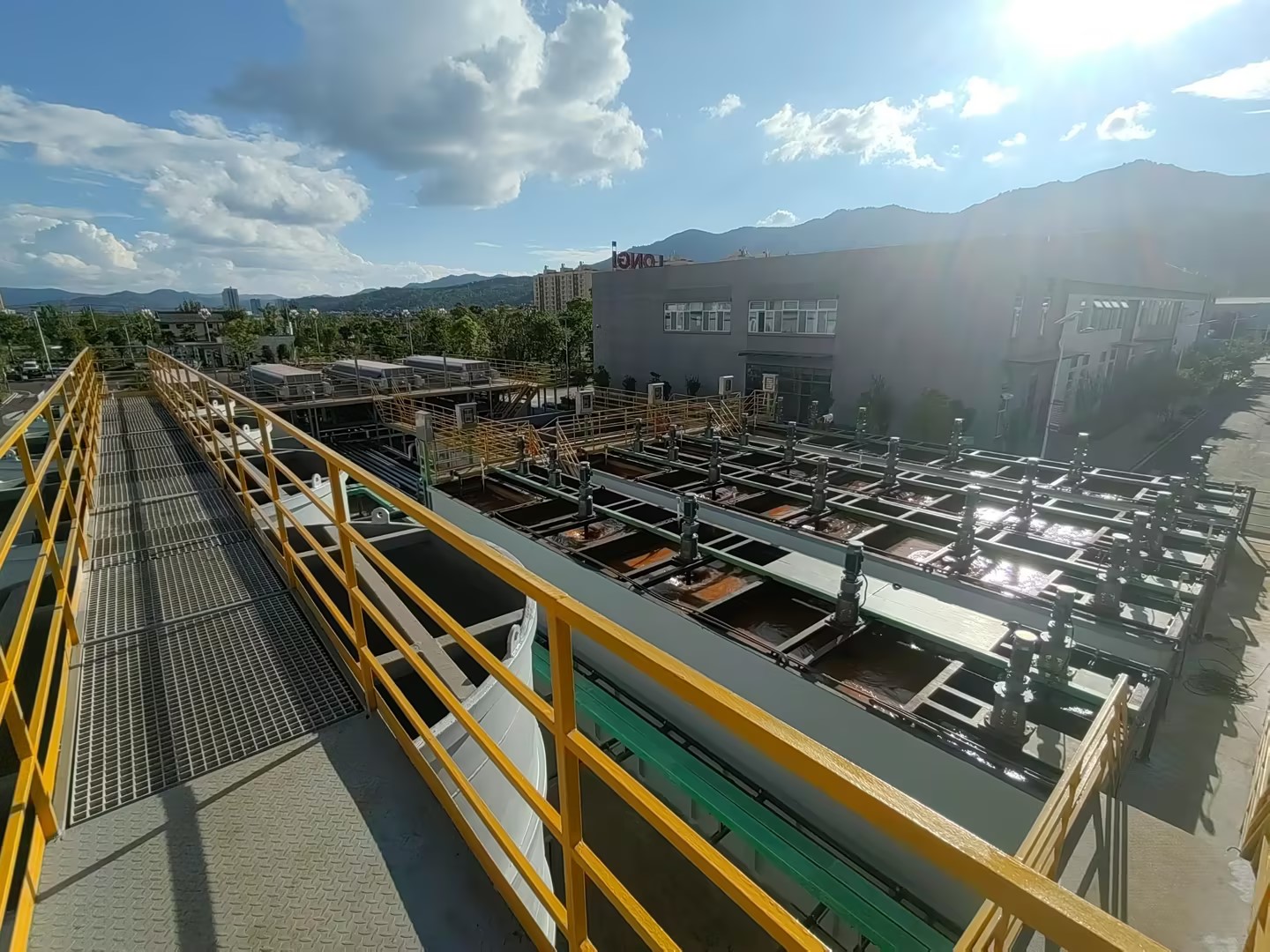 1734136221754265.jpg dfe8a62a79e8fb9f000c0526f4786237(1).jpg